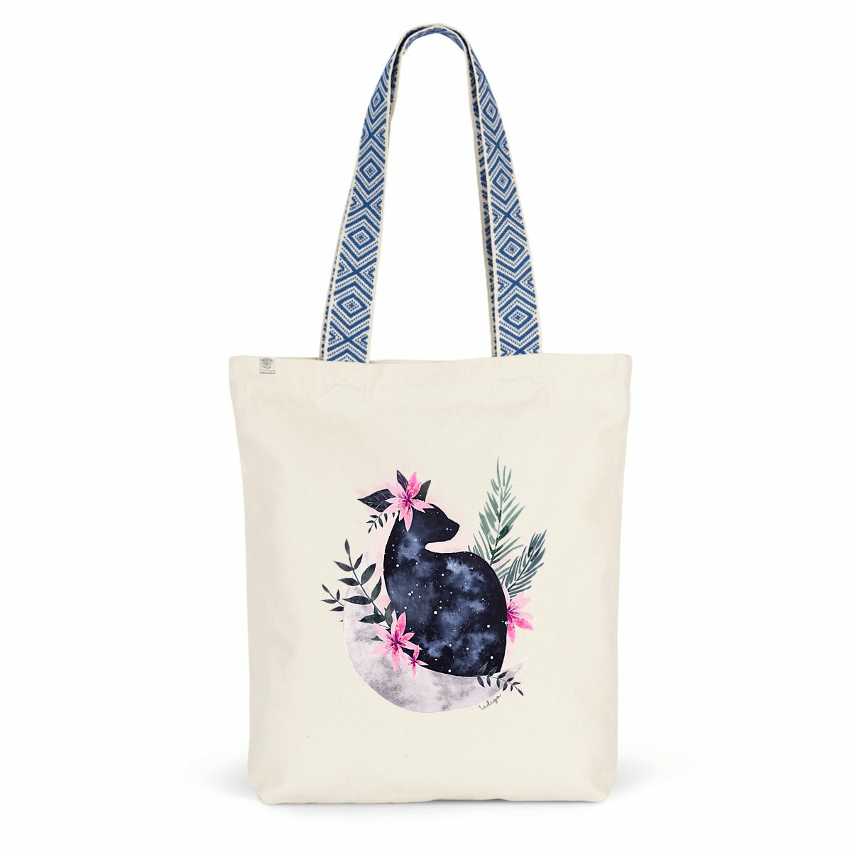 Tote bag recyclé "Bastet", représentant un chat aux couleurs du ciel étoilé, accompagné de fleurs, une touche poétique et mystérieuse inspirée de la déesse égyptienne.